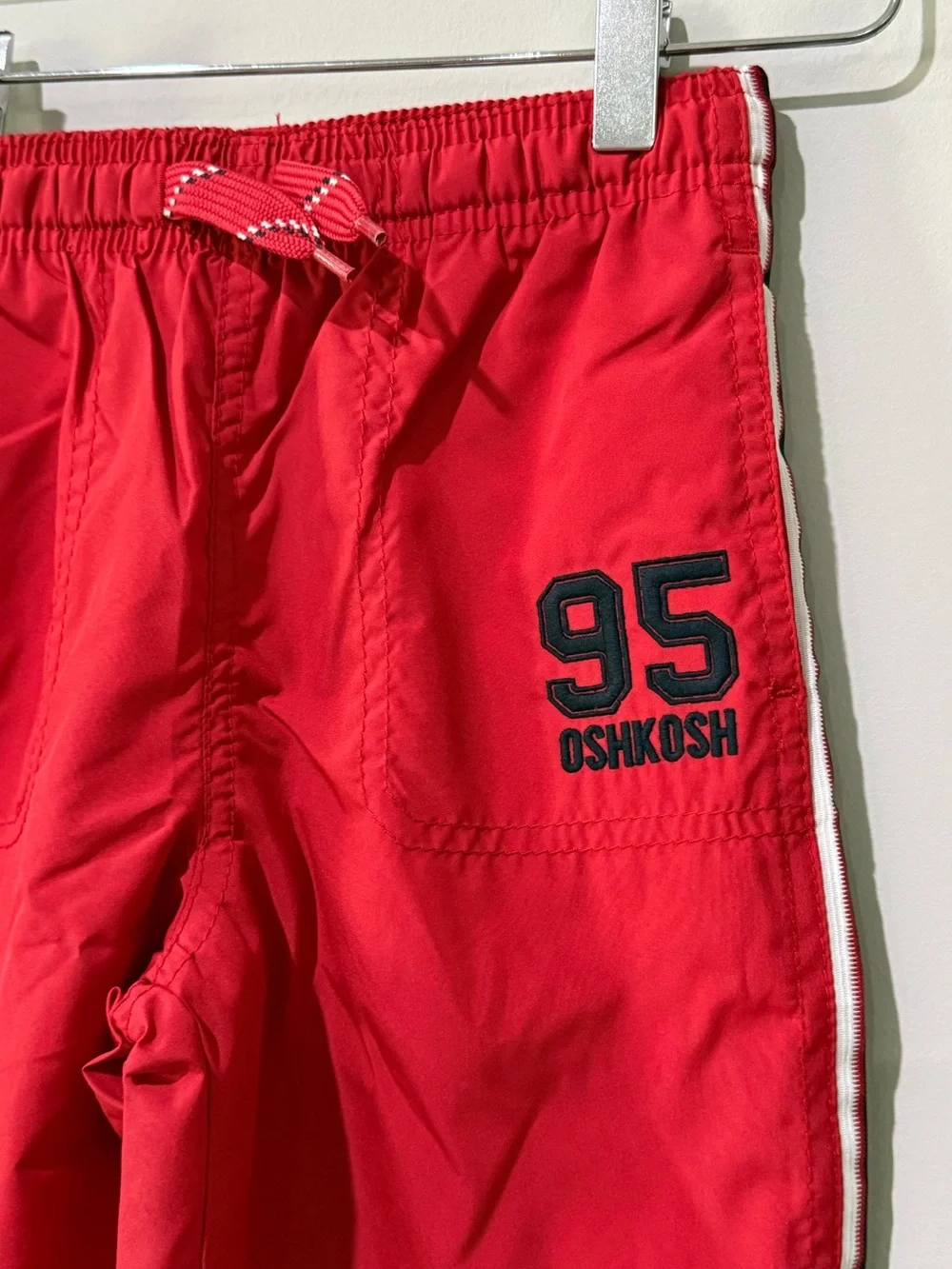 OshKosh B’gosh Pull on Athletic Pants Size 6